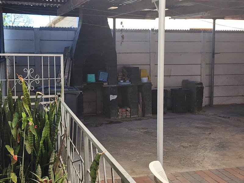 3 Bedroom Property for Sale in Austinville Western Cape